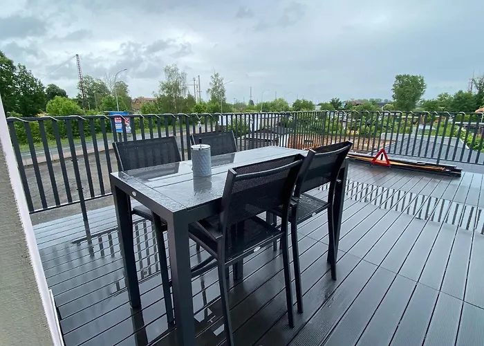 2 Raum Mit Terrasse, Hell Und Stilvoll דירה *